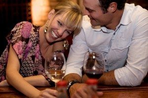 Simple and Smart Flirty One Liners That Women Can Say to Men