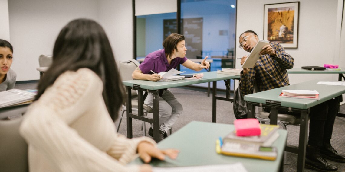 Financial Aid Simplified: Low-Income College Grants